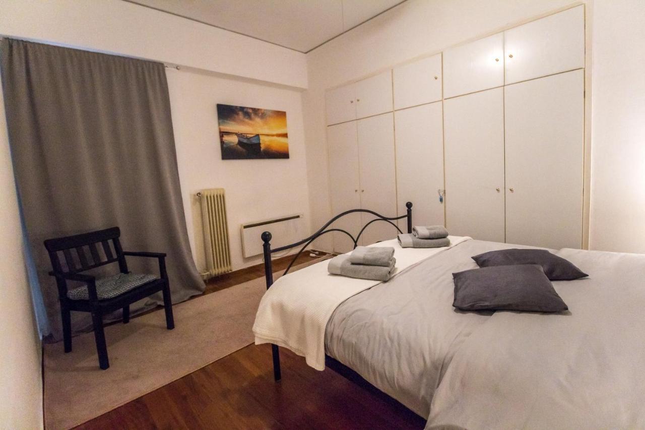 Stylish Apt In Athens Centerアパートメント エクステリア 写真